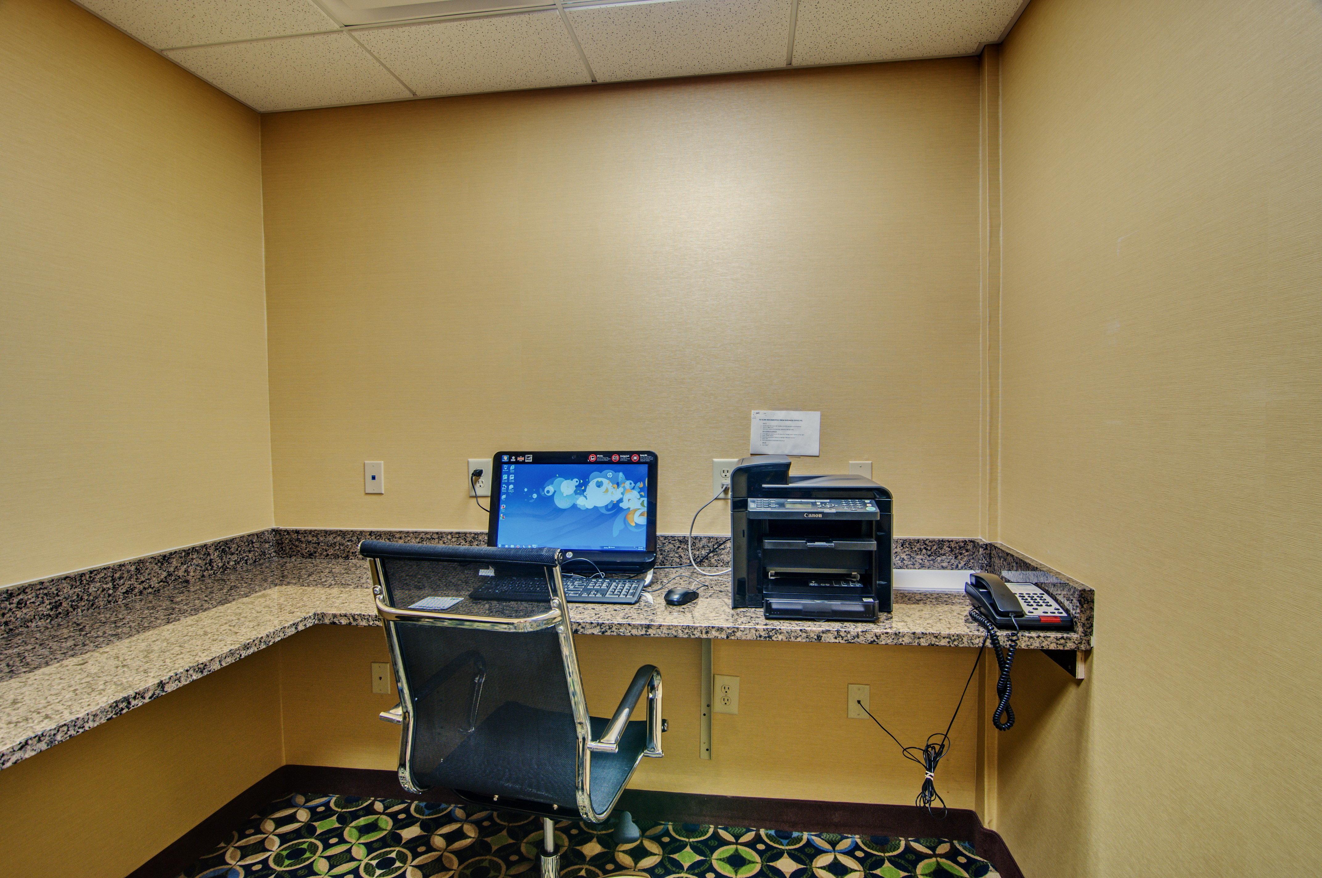 Holiday Inn Express & Suites Wytheville By Ihg Exteriör bild