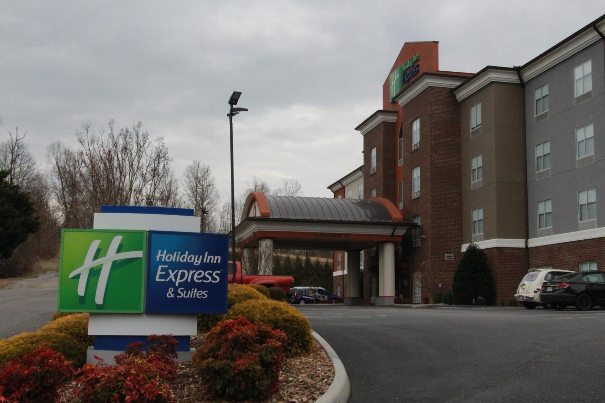 Holiday Inn Express & Suites Wytheville, An Ihg Hotel Exteriör bild