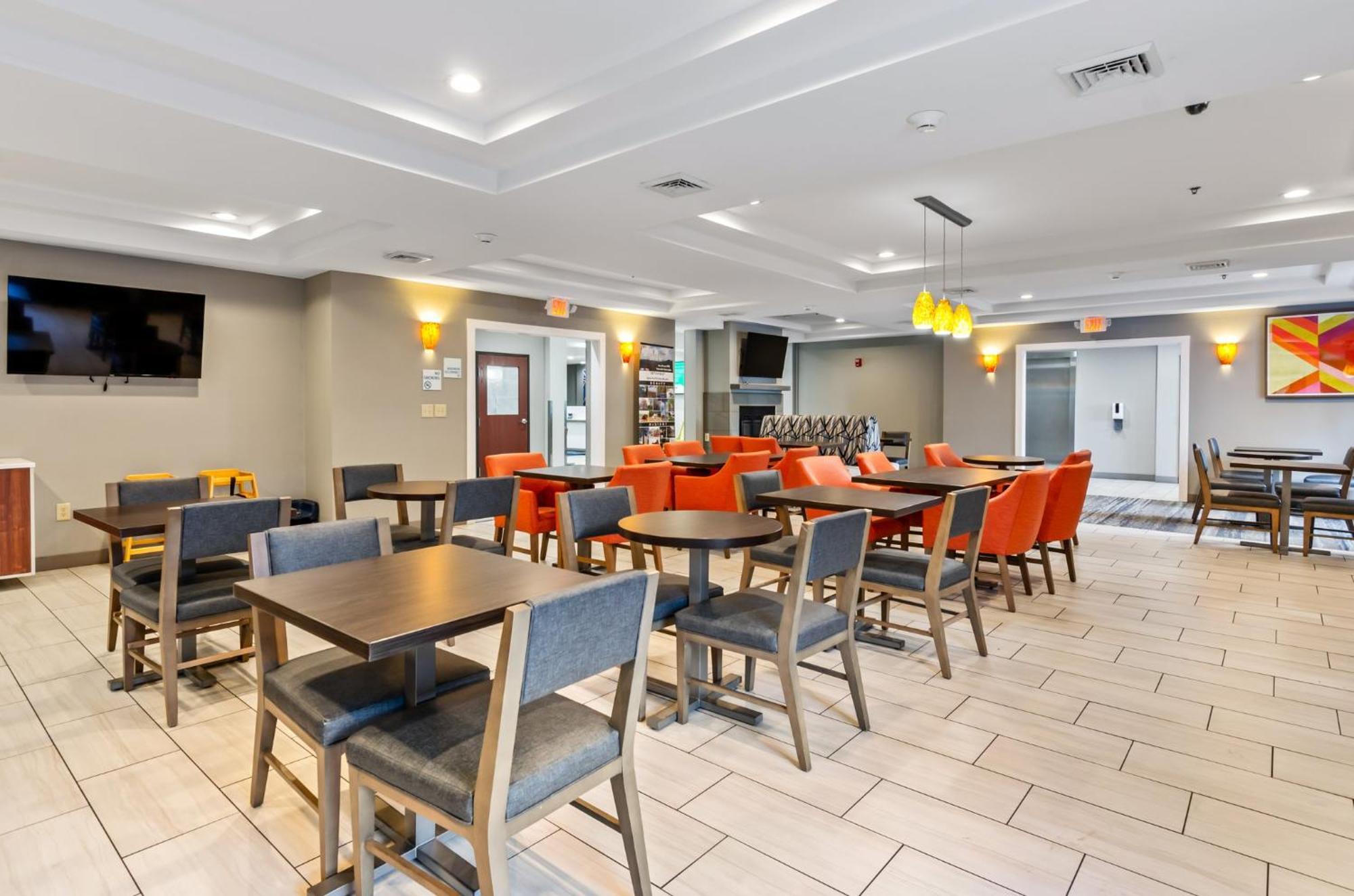 Holiday Inn Express & Suites Wytheville, An Ihg Hotel Exteriör bild