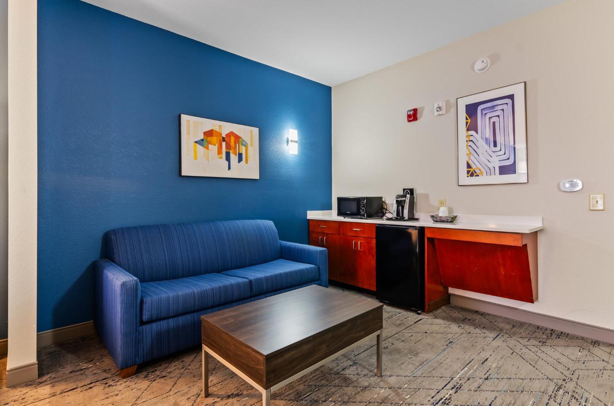 Holiday Inn Express & Suites Wytheville By Ihg Exteriör bild