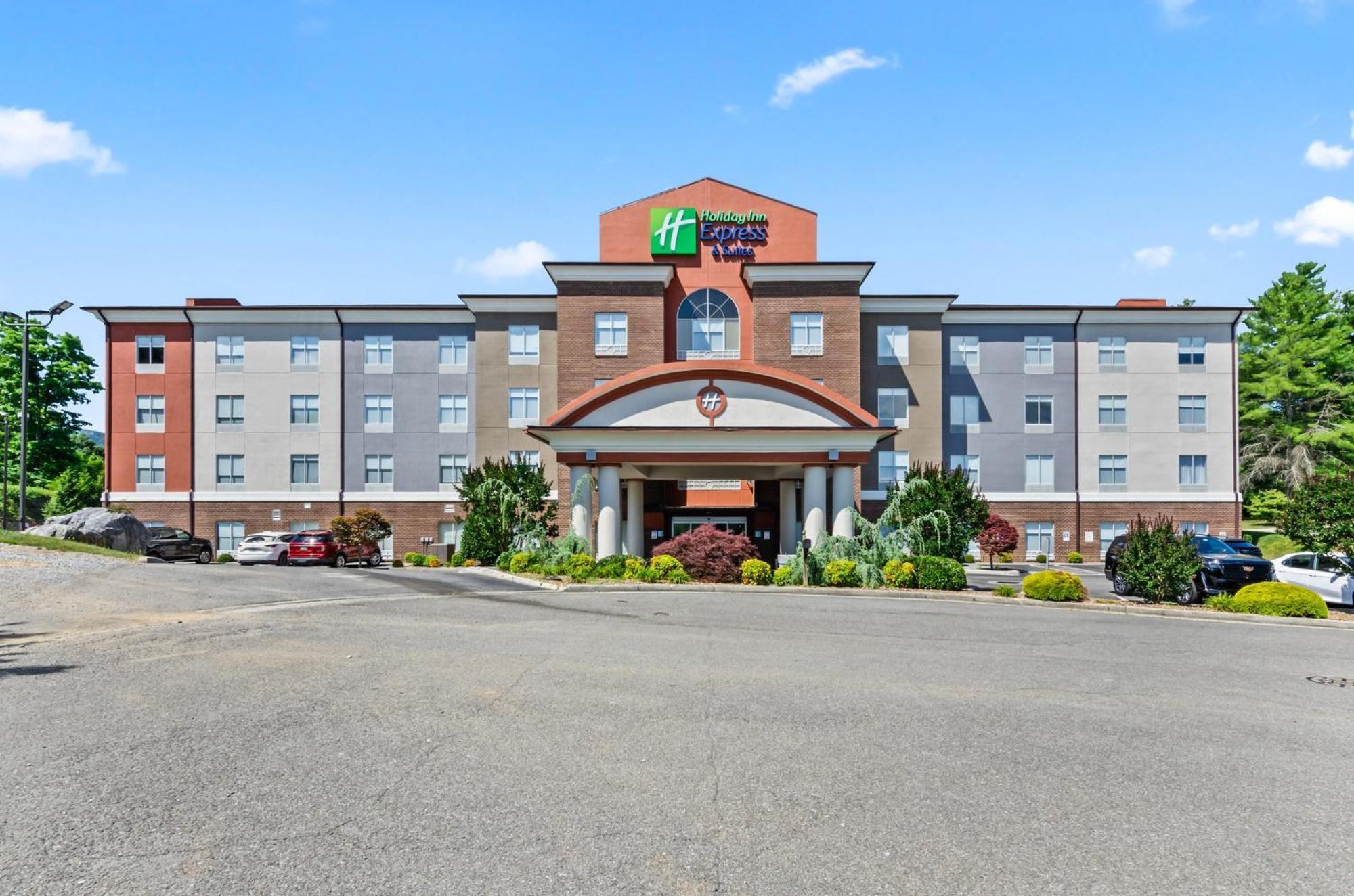 Holiday Inn Express & Suites Wytheville, An Ihg Hotel Exteriör bild