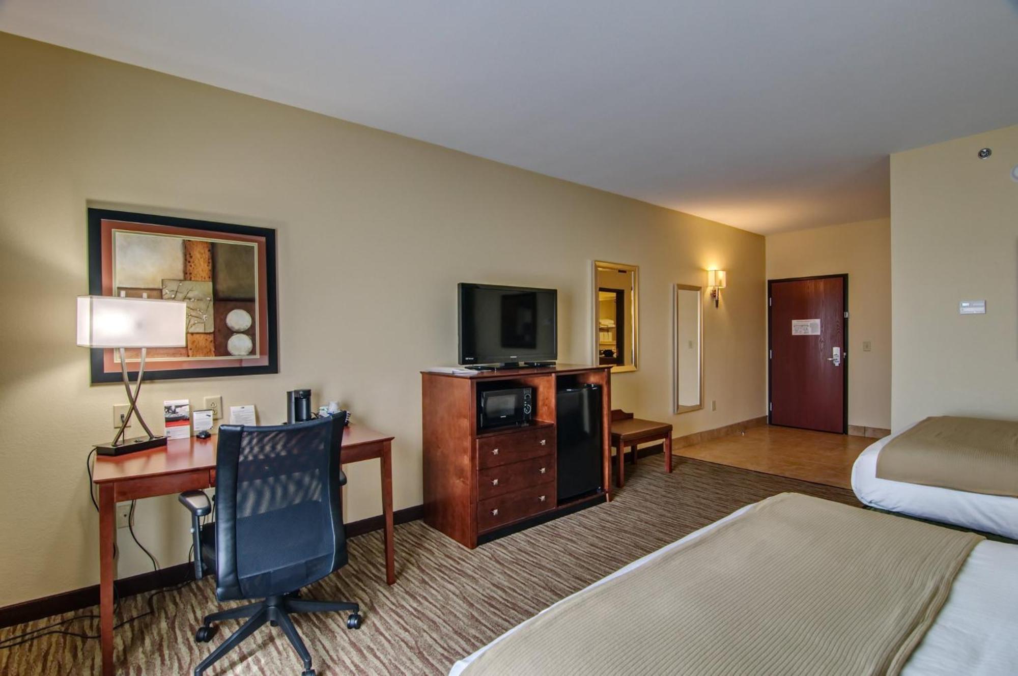 Holiday Inn Express & Suites Wytheville By Ihg Exteriör bild